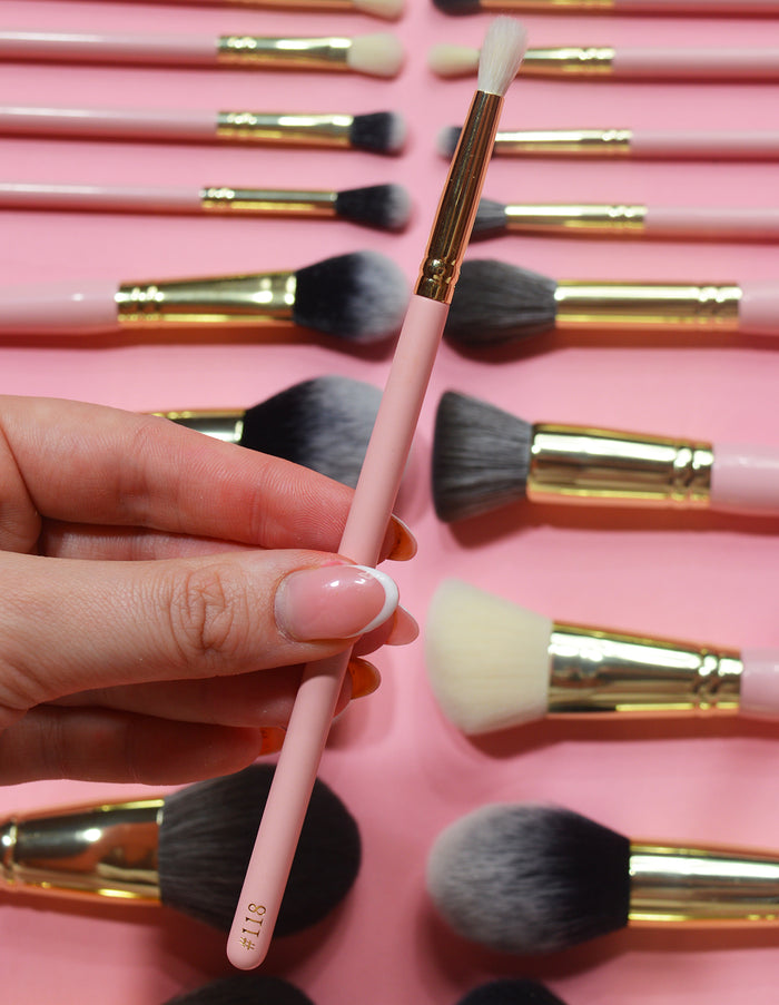 #118 Small Tapered Diffuser Brush