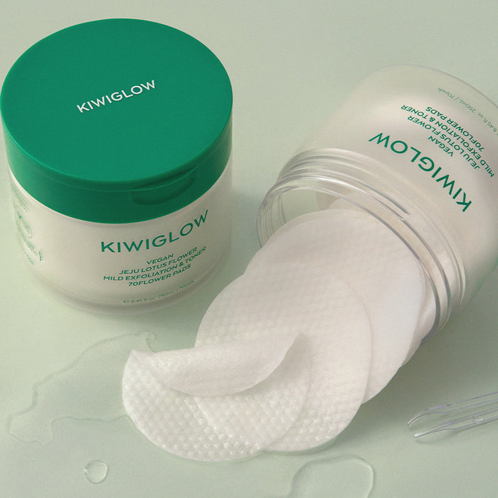 Kiwiglow Jeju Lotus Flower Mild Exfoliation & Toner Flower Pads (70 pcs, 250 ml)